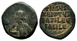 BYZANTINE EMPIRE. Temp. Constantine VIII-Basil II. Circa 1020-1028. Æ follis 
Condition: Very Fine

Weight: 10,36 gr
Diameter: 27,80 mm