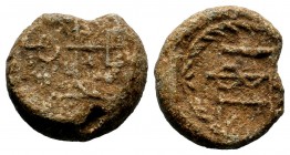 BYZANTINE LEAD SEALS. 7th - 13th C. AD.
Condition: Very Fine

Weight: 12,52 gr
Diameter: 19,70 mm