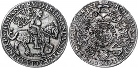 Ferdinand I. 1521 - 1564
 Reitertaler 1522 der Erzherzog zu Pferd nach r. Rv. Gekrönter Wappenschild mit den Wappen der Länder von Karl V., umgeben v...