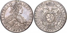 Joseph I. 1705 - 1711
 Taler 1707 GE Prag. 28,55g, Felder im Avers geglättet. Her. 135 ss