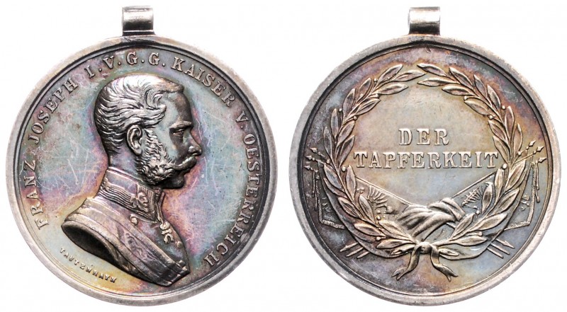 Franz Joseph I. 1848 - 1916
 Silbermedaille o. J. der Tapferkeit mit Regenbogen...