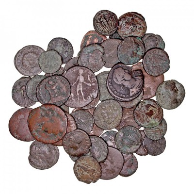 IMPERIO ROMANO
LOTES DE CONJUNTO
Lote de 45 monedas. AE. Pequeños bronces, la ...