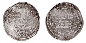 MONEDAS ÁRABES
ACUÑACIONES DE ORIENTE
Al Kufa. Dírhem. AR. Al Muttaki. 331 H. MI. pág. 79. MBC-