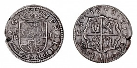 MONARQUÍA ESPAÑOLA
FELIPE IV
Real. AR. Segovia BR. 1652. 2,66 g. Cal.1084. Ligera muesca en canto, si no MBC-