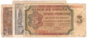 BILLETES
ESTADO ESPAÑOL, BANCO DE ESPAÑA
Lote de 3 billetes. 2 Pesetas 1938, 5 Pesetas 1938 y 1940. Series. BC a RC
