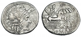 PAPIRIA. Denario. Roma (121 a.C.). R/ Júpiter en cuadriga a der., debajo CARB; en exergo ROMA en cartela. CRAW-279.1. FFC-958. BC+/MBC-.