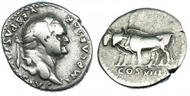 VESPASIANO. Denario. Roma (77-78 d.C.). A/ Busto laur. a der. R/ Dos bueyes a izq. con yugo; COS VIII. RIC-107. CH-133. MBC-.