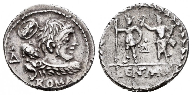 Cornelius. Denario. 100 a.C. Rome. (Ffc-619). (Cal-480). (Seaby-25b). Anv.: Bust...