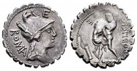 Poblicius. Denario. 80 a.C. Auxiliary mint of Rome. (Ffc-1017). (Cal-1145). Anv.: Cabeza de Roma a derecha, encima letra E, detrás ROMA. Rev.: Hércule...