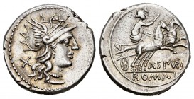 Spurilius. Denario. 139 a.C. Rome. (Ffc-1131). (Craw-230/1). (Cal-1286). Anv.: Cabeza de Roma a derecha, detrás X. Rev.: Diana con látigo y creciente ...