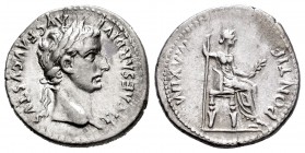 Tiberius. Denario. 18-35 a.C. Lugdunum. (Ric-30). (Ch-16). Anv.: TI CAESAR DIVI AVG F AVGVSTVS. Cabeza laureada a derecha. Rev.:  PONTIF MAXIM. Livia ...