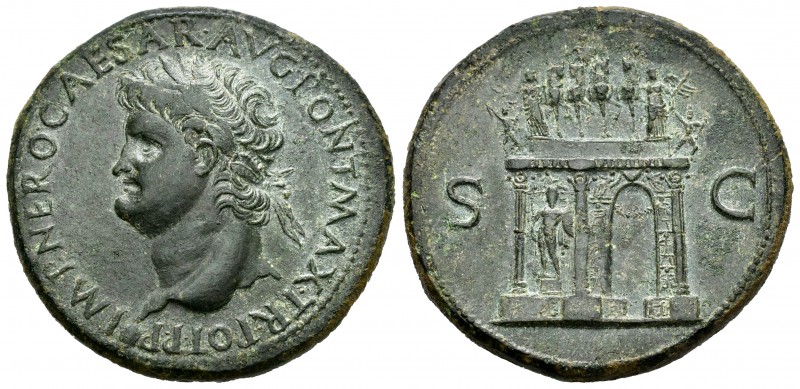 Nero. Sestercio. 64 d.C. Rome. (Spink-1962). (Ric-500). (Ch-309). Anv.: NERO CLA...