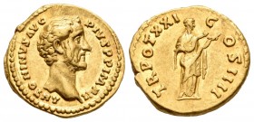Antoninus Pius. Áureo. 157-158 d.C. Rome. (Ric-279a). (Cal-1683). Anv.: ANTONINVS AVG PIVS P P IMP II. Busto laureado a derecha. Rev.: TR POT XXI COS ...