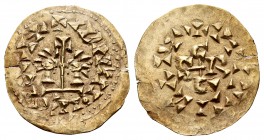 Egica and Witiza (698-702). Tremissis. Caesar Augusta. (Cnv-tipo 587). (Pliego-718q variante). Anv.:  Bustos enfrentados, entre ellos cruz con base +I...