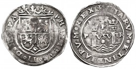 Philip II (1556-1598). 1 real. Lima. R (Rincón). (Cal 2008-630). Ag. 3,50 g. Round struck and full legends. Assayer “R” (Rincón) to the left of arms. ...