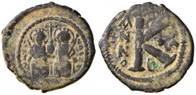 BISANZIO Giustino II (565-578) Mezzo follis (Costantinopoli) Gli imperatori seduti di fronte - R/ Lettera K – Sear 381 AE (g 7,36)
BB