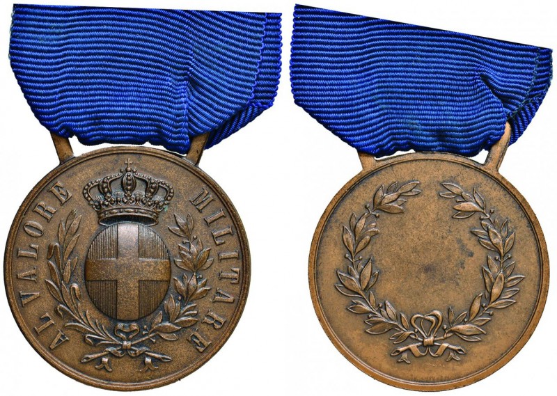 Vittorio Emanuele III (1900-1946) Medaglia Al valore militare –AE (g 17,45 – 35 ...