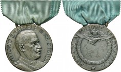 Vittorio Emanuele III (1900-1946) Medaglia Militare Aeronautica – MA (g 19,69 – 35 mm) Con nastrino 
BB