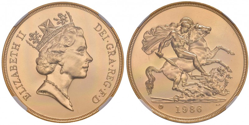 INGHILTERRA Elisabetta II (1952-) 5 Sterline 1986 – AU In slab NGC MS69, Cert. N...