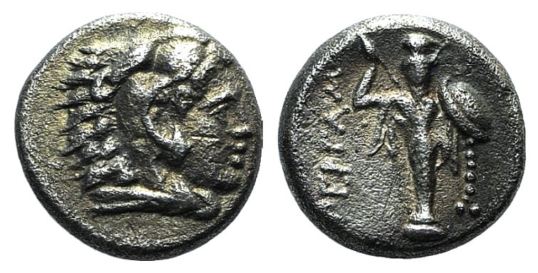 Mysia, Pergamon, c. 310-282 BC. AR Diobol (10mm, 1.25g, 11h). Head of Herakles r...