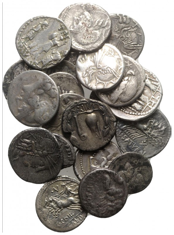 Lot of 20 Roman Republican AR Denarii/Quinarii, to be catalog. Lot sold as is, n...