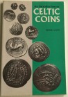 Allen D. An Introduction to Celtic Coins. British Museum Publications 1978. Brossura ed. pp. 80, ill. in b/n, 3 mappe. Buono stato