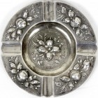 Varia, Silber
Ascher, Silber 800, um 1920. Durchmesser 132 mm; 83,57 g. 
Kratzer