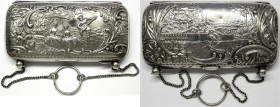 Varia, Silber, Großbritannien
Portemonnaie, Chester 1900 ohne Herstellerangabe. Mit schönen, geprägten Motiven im Park: Damen mit Minnesänger/Pfauen ...