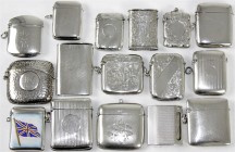 Varia, Silber, Großbritannien
Sammlung von 16 nur George V. Vesta-Cases (Streichholztresoren) ab 1911. Sterlingsilber. Herstellungsort meist Birmingh...