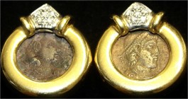 Schmuck und Accessoires aus Gold, Ohrringe und Ohrgehänge
Paar Ohrclips Gelbgold 750 mit eingefassten constantinischen Folles und jeweils 6 kl. Brill...