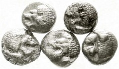 Altgriechische Münzen, Ionia, Milet, Stadt
5 X 1/12 Stater 525/484 v. Chr. Diverse Varianten. SNG Kayhan 476. 
schön bis sehr schön
