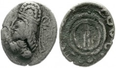 Altgriechische Münzen, Persien, Persis, Königreich, Unbekannter König, um 30 n. Chr.
Hemidrachme um 30. Brb. mit Tiara l./ungedeutete Darstellung. 
...
