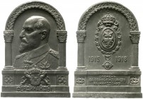 Ausländische Münzen und Medaillen, Bulgarien, Ferdinand I., 1887-1918
Bogenförmige Zinkplakette 1916 auf die Erneuerung des Zivilverdienstordens. 70 ...