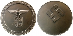 Medaillen, Drittes Reich
Große Bronzemedaille 1941 von Poellath. V. internat. Wintersportwoche Garmisch-Partenkirchen. 90 mm, im Original-Etui. 
vor...