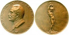 Medaillen, Erotik, Ungarn
Große Bronzegußmedaille 1928 von Erzsebeth Esseö. Büste des Historikers Karl Brandi links (*1868 Meppen, +1946 Göttingen)/n...