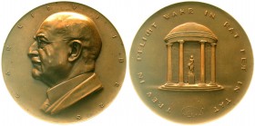 Medaillen, Firmenmedaillen, Leverkusen, Bayer
Bronzemedaille o.J. von Hartig. Carl Duisberg (1861-1935, Chemiker). 80 mm. 
vorzüglich