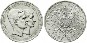 Reichssilbermünzen J. 19-178, Braunschweig, Ernst August, 1913-1916
5 Mark 1915 A. Mit Lüneburg. 
prägefrisch/fast Stempelglanz, min. Randfehler