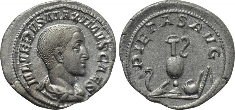 MAXIMUS (Caesar, 235/6-238). Denarius. Rome. 

Obv: IVL VERVS MAXIMVS CAES. 
...