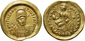 THEODOSIUS II (402-450). GOLD Solidus. Constantinople.