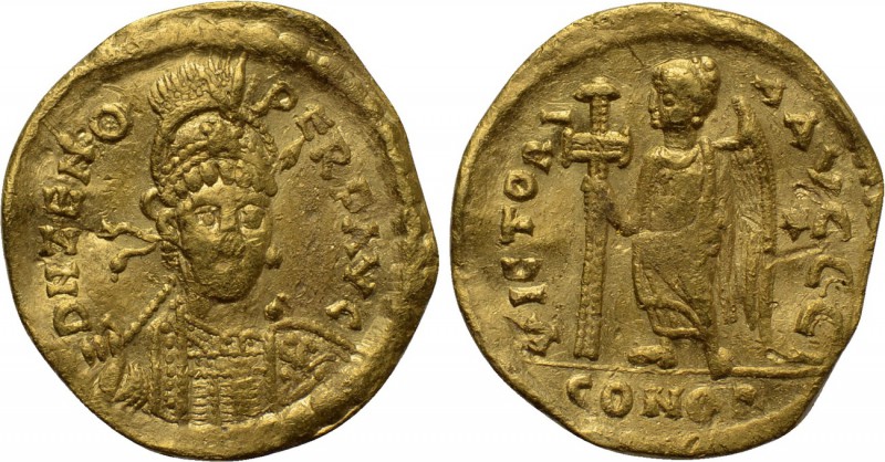 OSTROGOTHS. Theoderic (King of the Goths, 474/5-493). GOLD Solidus. Uncertain mi...