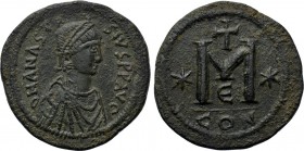 ANASTASIUS I (491-518). Follis. Constantinople.