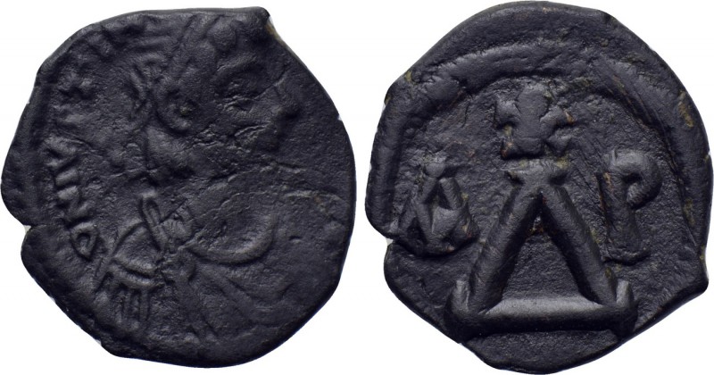 JUSTINIAN I (527-565). 4 Nummi. Thessalonica. 

Obv: D N IVSTINIANVS P P AVG. ...