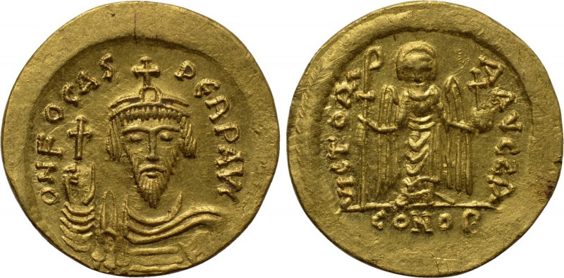 PHOCAS (602-610). GOLD Solidus. Constantinople. 

Obv: O N FOCAS PЄRP AVG. 
C...