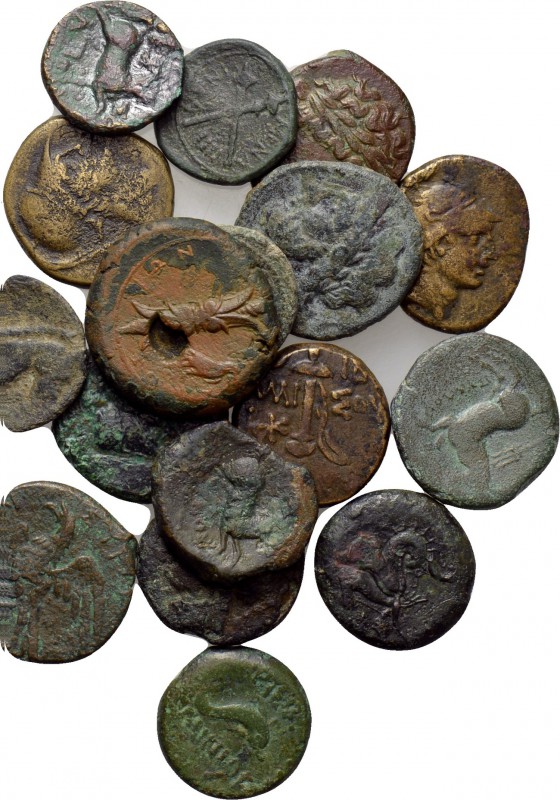 16 Greek Coins. 

Obv: .
Rev: .

. 

Condition: See picture.

Weight: g...