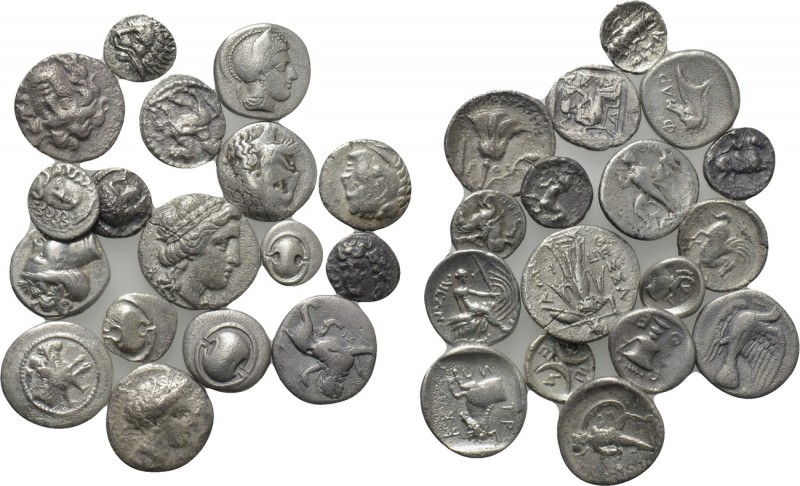 17 Greek Coins. 

Obv: .
Rev: .

. 

Condition: See picture.

Weight: g...