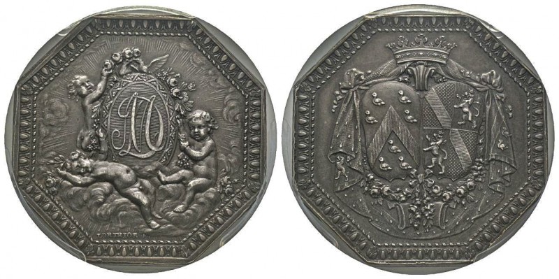 Louis XV 1715–1774
Jeton Octagonal, AG 16.5 g. 33.5mm par By Pierre-Joseph Lorth...