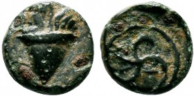 TROAS.Birytis.circa 350-300 BC.AE Bronze

Condition: Very Fine

Weight: 0.9 gr
Diameter: 10 mm
