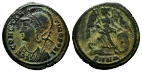 Constantinopolis commemorative, Constantine I (306-337 AD). AE Nummus

Condition: Very Fine

Weight: 3.2 gr
Diameter: 19 mm