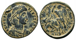 Constantius II (337-361 AD). AE Follis

Condition: Very Fine

Weight: 5.3 gr
Diameter: 23 mm