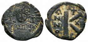 Justinian I. AE Half Follis, 527-565 AD,

Condition: Very Fine

Weight: 10.7 gr
Diameter: 26 mm